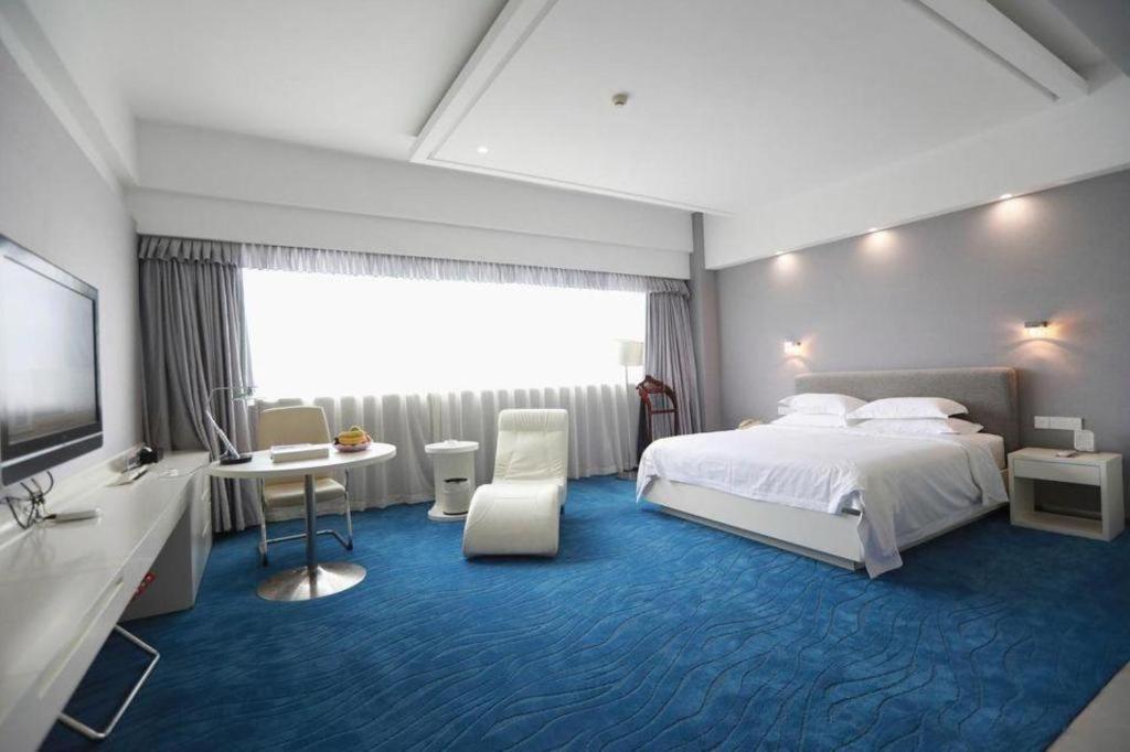 Ramada Plaza By Wyndham Hangzhou Riverside Buitenkant foto